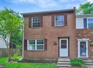 1682 Yorktown Ct, Crofton, MD 21114