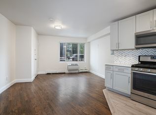 187 Woodpoint Rd APT 1, Brooklyn, NY 11211