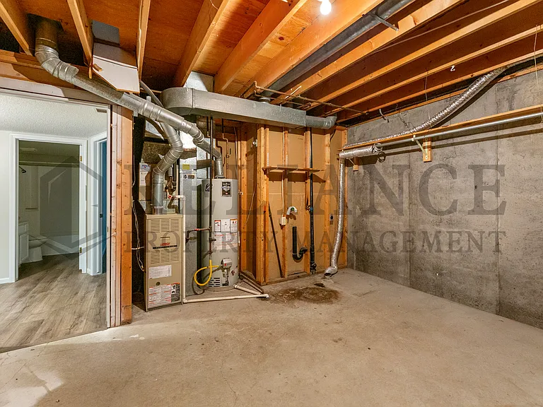 117 S Lark Ln — Photo 23