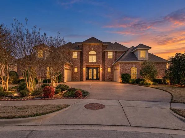 305 Corral Ct, Southlake, TX 76092
