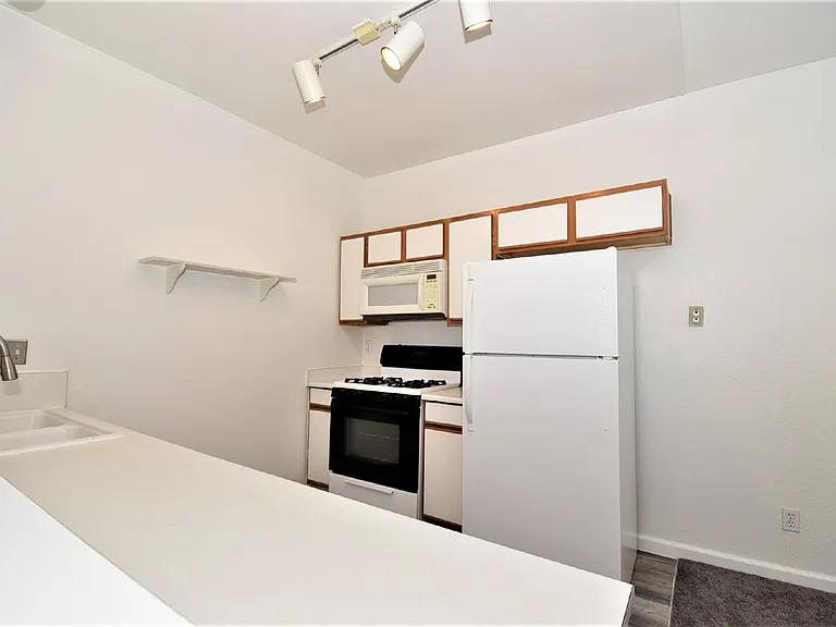 4960 Harrison Dr #233 — Photo 5