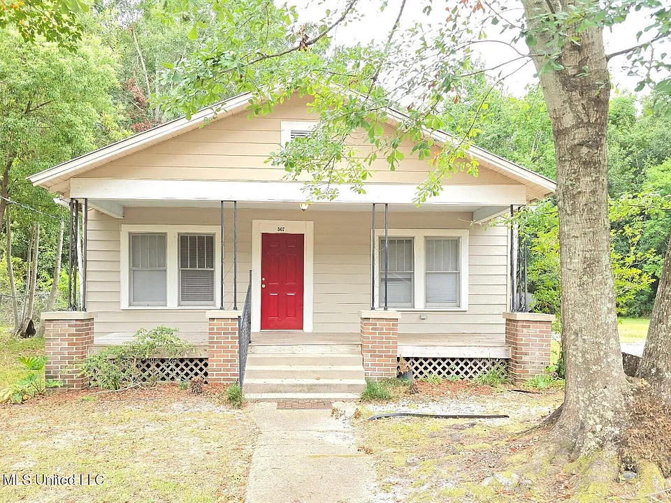 507 W Magnolia St