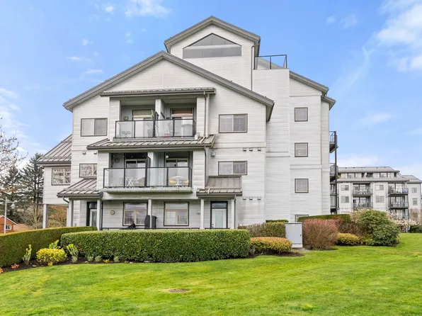 6233 London Rd #202, Richmond, BC V7E 3S3