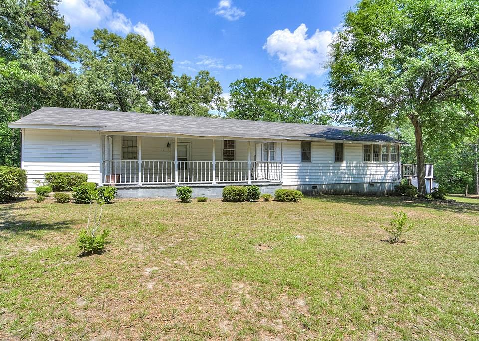 1st image of 3010 Carswell Dr