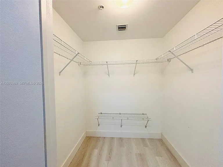 253 NE 2nd St #2003 — Photo 15