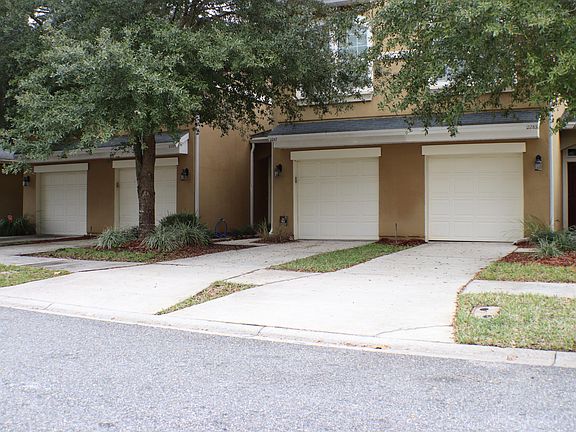 2nd image of 12287 Black Walnut Ct