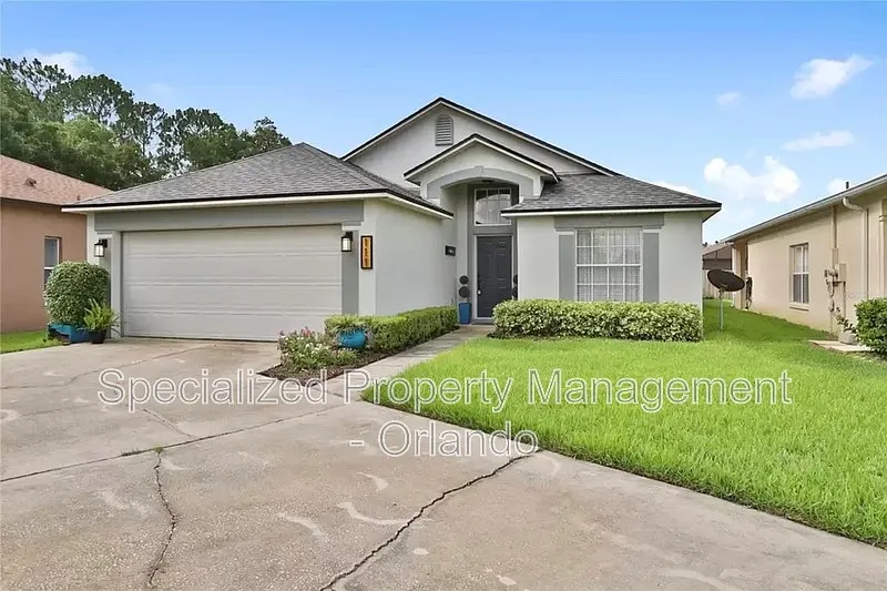 3 bed, 2.0 bath, 1564 sqft, $2,299 — Photo 1