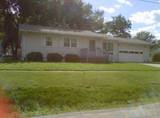 309 Water St, Center Point, IA 52213