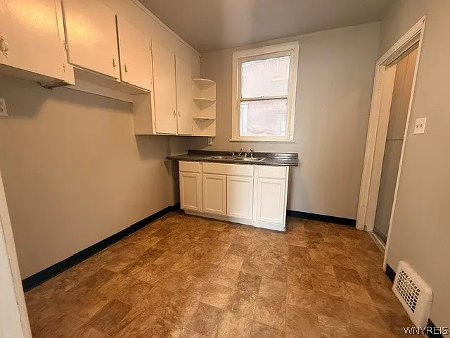 2020 Forest Ave — Photo 16