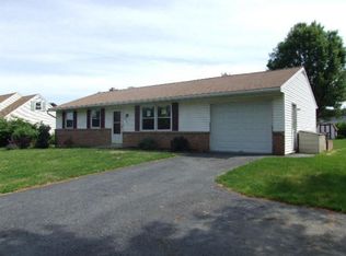 1421 Stony Battery Rd, Lancaster, PA 17601