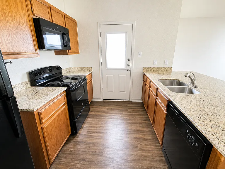 3109 Ochiltree Dr #B — Photo 6