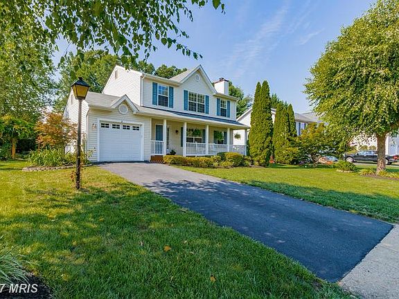 2nd image of 21 Thornberry Ln