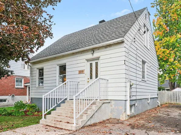 1215 Erie Ave, Ottawa, ON K1V 6G5