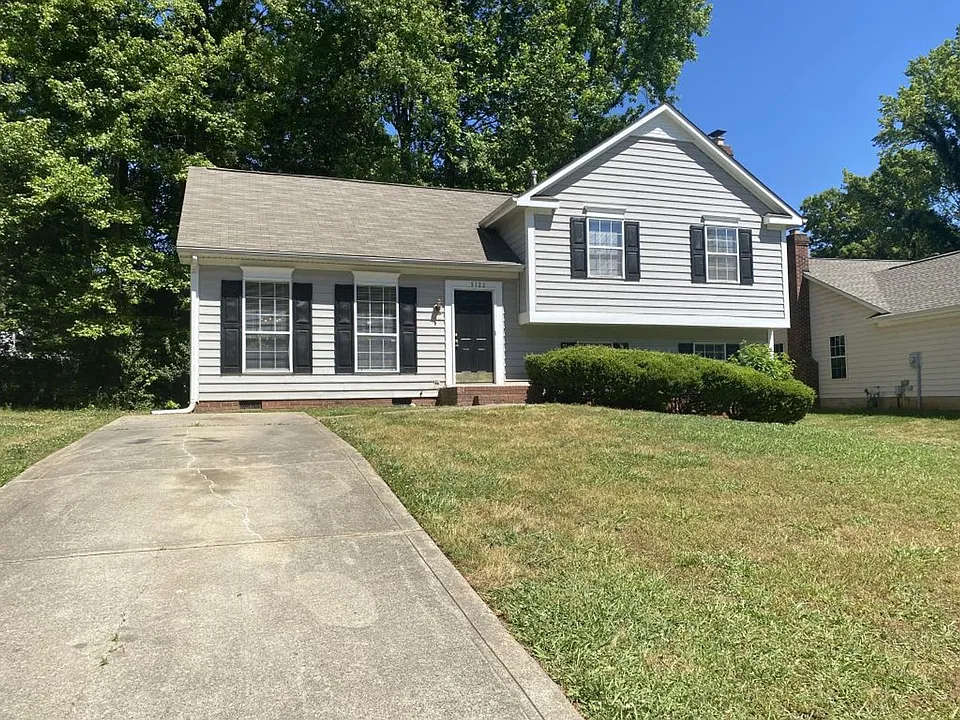 3122 Periwinkle Ct
