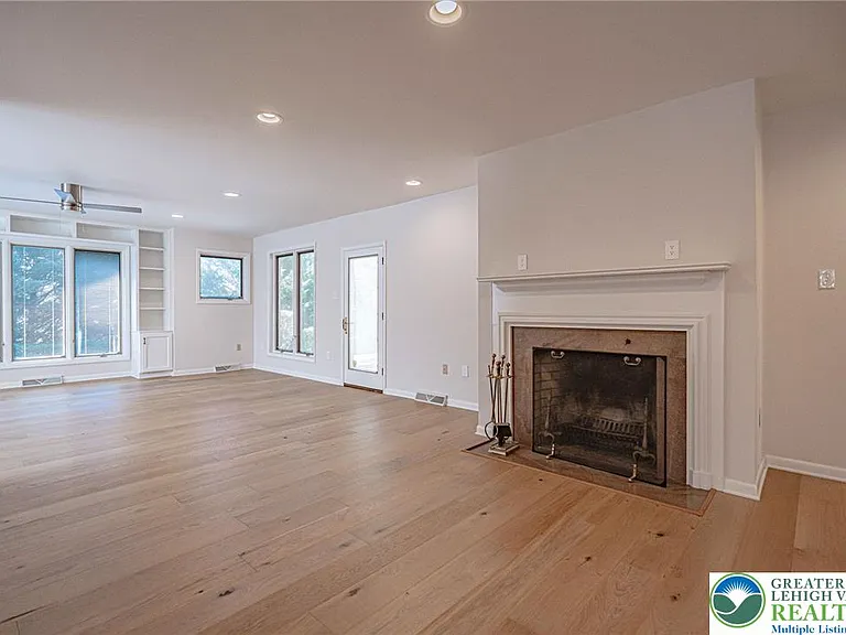 3608 S Highland St — Photo 17