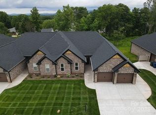 3335 48th Ave NE #13B, Hickory, NC 28601