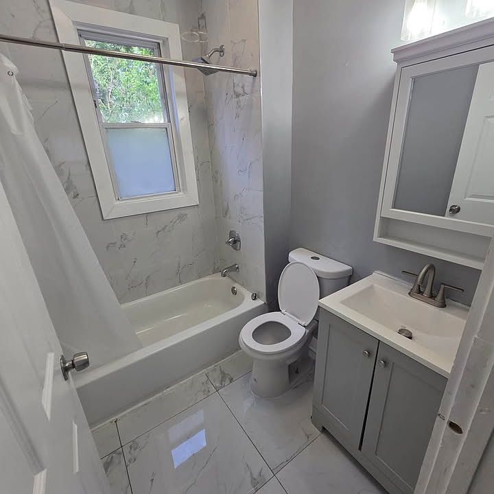 1st image of 5 Gilbert Ave #3