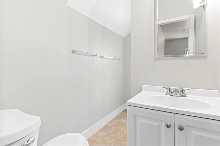 2314 2nd St NE #2 — Photo 6