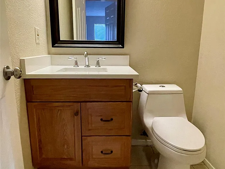 8905 Bridgewood Trl — Photo 26