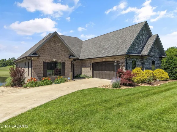 320 Augusta Ln, Lenoir City, TN 37772