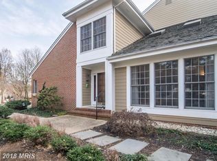 59 River Oaks Cir, Baltimore, MD 21208