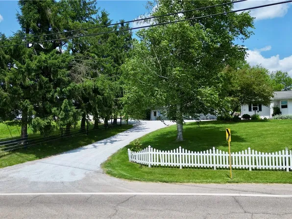 6583 State Route 241, Millersburg, OH 44654