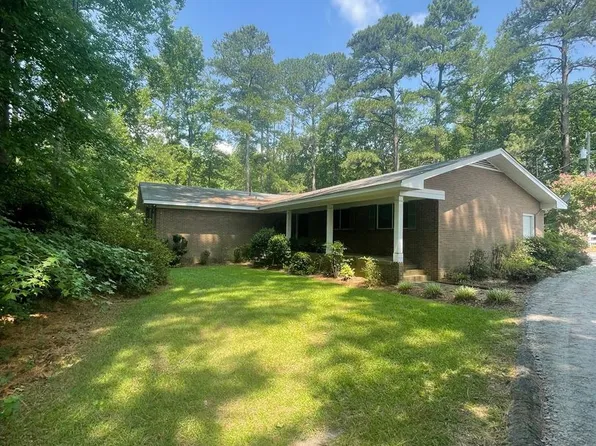 2902 Tramway Rd, Sanford, NC 27332
