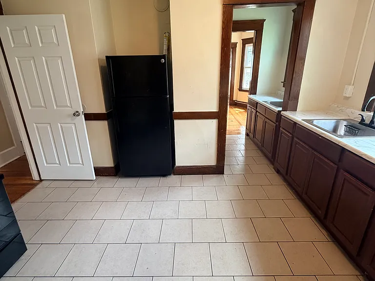 390 Ellsworth Ave #2 — Photo 10