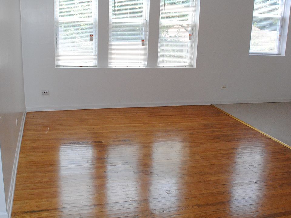 1st image of 110 S Lotus Ave #1