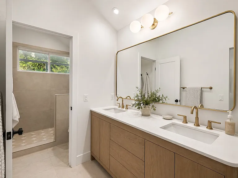 2124 Camino Laurel — Photo 18