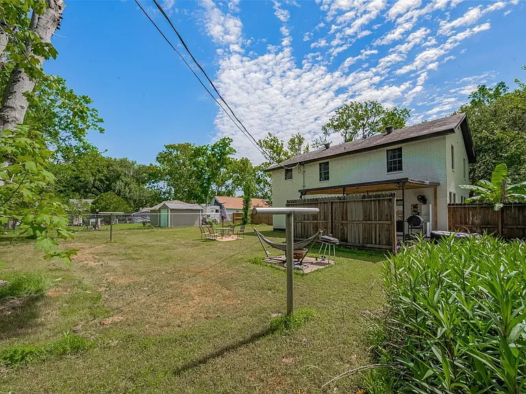5514 Avenue M — Photo 36
