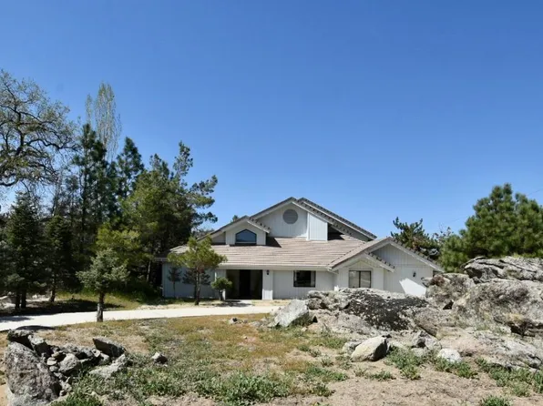 28701 Gleneagle Ct, Tehachapi, CA 93561