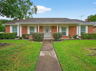 8530 Roos Rd, Houston, TX 77036