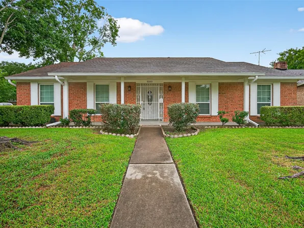 8530 Roos Rd, Houston, TX 77036