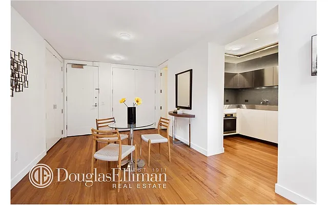 Rented by Douglas Elliman | media 10
