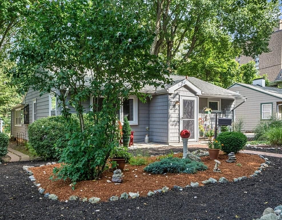 67 Greenwood St, Melrose, MA 02176 Zillow