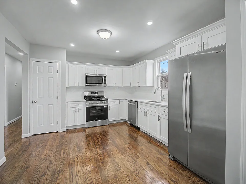 45 Beardsley St
