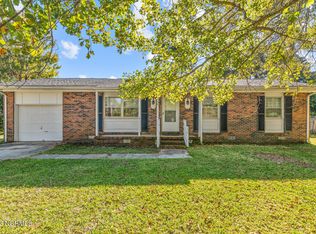 166 Old 30 Rd, Jacksonville, NC 28546