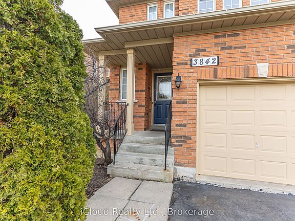3rd image of 3842 Ridgepoint Way
