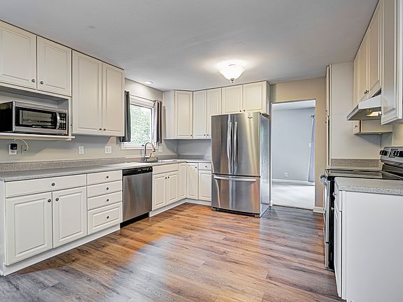 4th image of 12680 Daugherty Dr