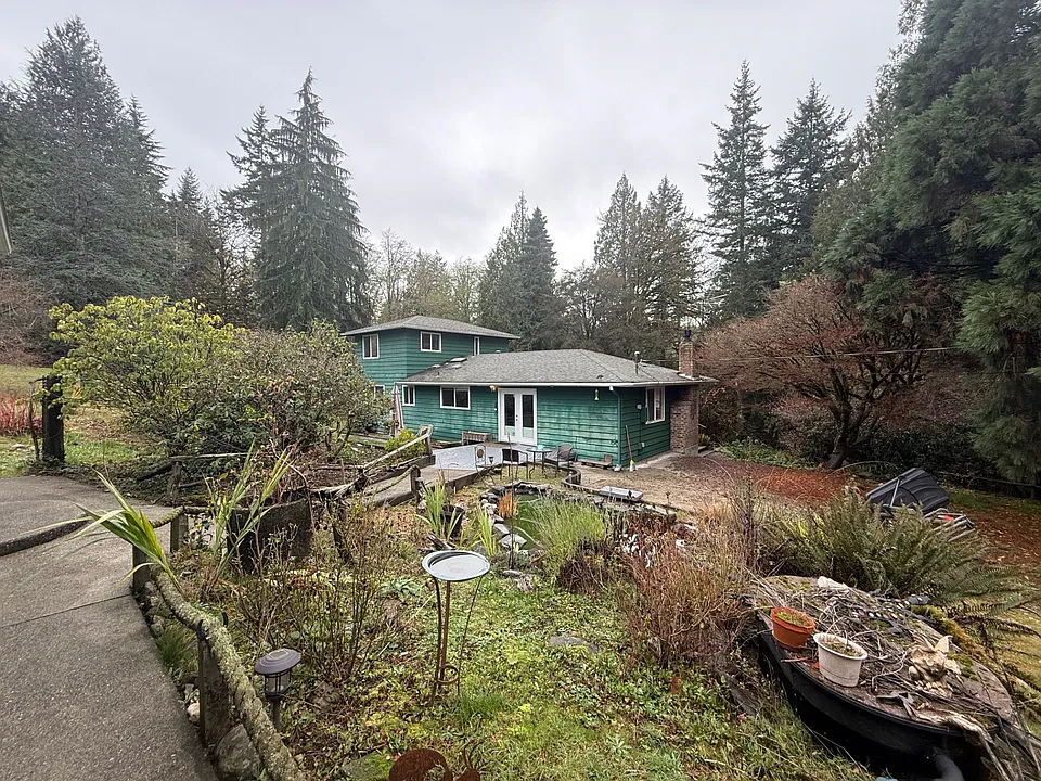10144 Banner Rd SE