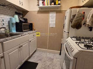 247 Commonwealth Ave #5, Boston, MA 02116
