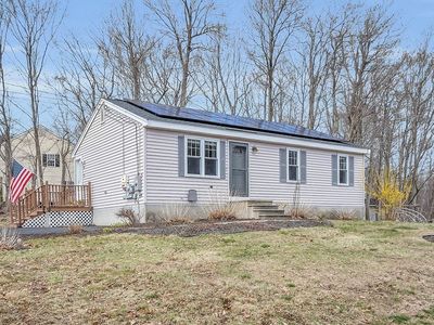 83 Pearly Ln, Gardner, MA, 01440