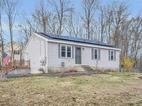 83 Pearly Ln, Gardner, MA 01440