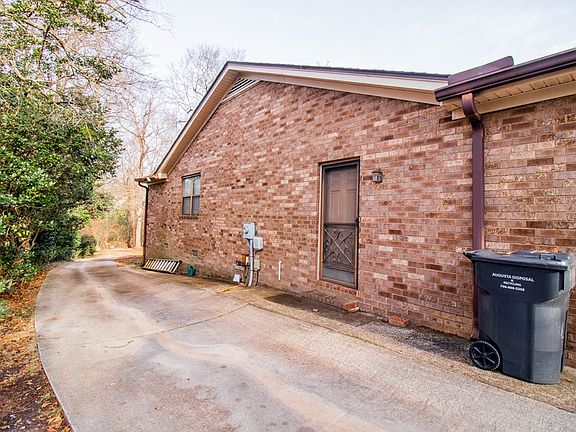 5th image of 704 Cool Brook Ct