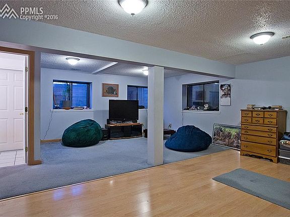 5th image of 7536 Liberty Bell Dr