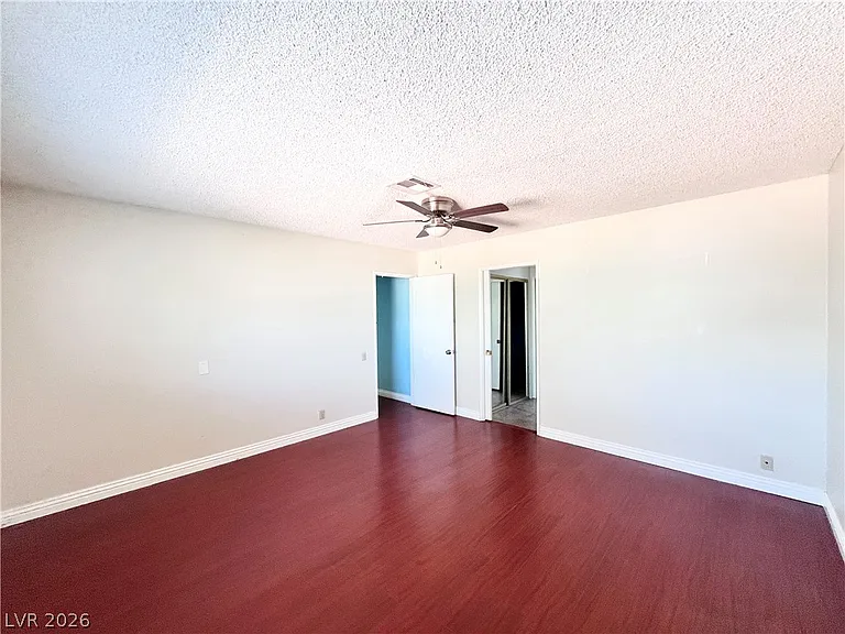 5009 Mesa View Dr — Photo 19