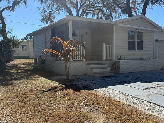 4th image of 38044 Wren Rd