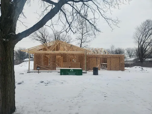 4805 Lakepointe St, Detroit, MI 48224