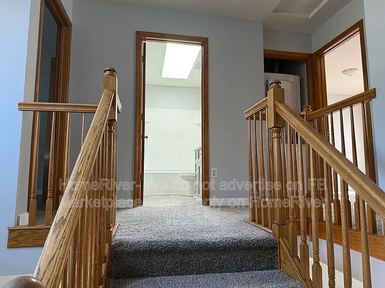 519 W 5th St — Photo 11